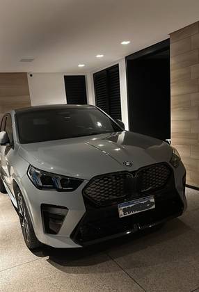 BMW iX2 64,8 KW ELÉTRICO XDRIVE30 M SPORT